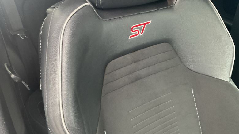 Ford Fiesta ST 1.5 EcoBoost ST-3 3dr Petrol Hatchback